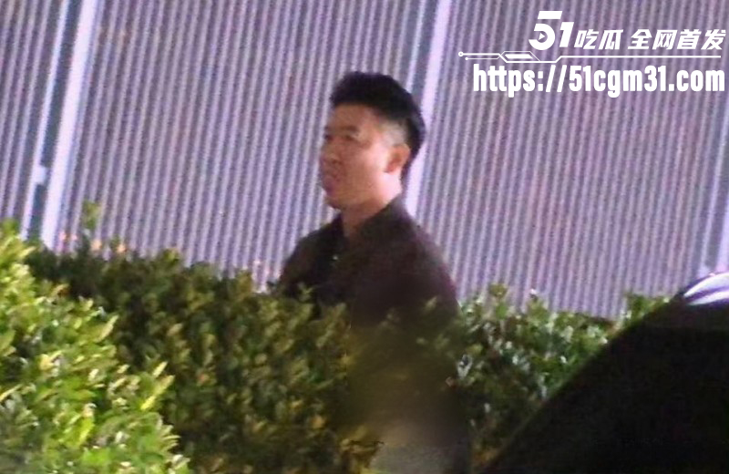 德云社大弟子曹云金不雅行为惨遭偷拍03 德云社大弟子曹云金不雅行为惨遭偷拍03