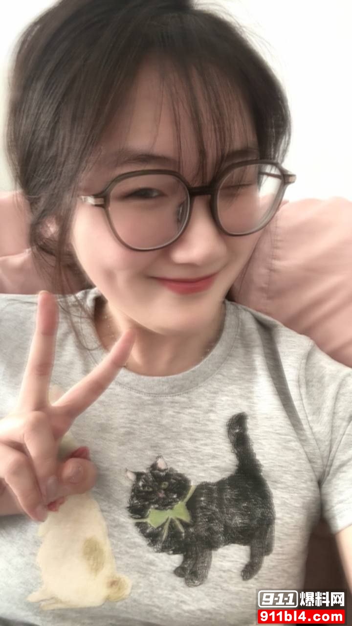 眼镜妹6 眼镜妹6