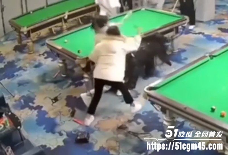 海口台球厅砍人视频爆火 4 拷贝 海口台球厅砍人视频爆火 4 拷贝