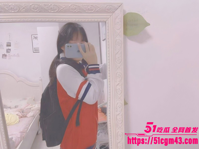 学生妹拉老师跑天台野战做爱02 学生妹拉老师跑天台野战做爱02