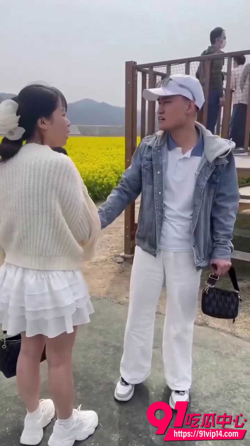 越南女生多线暧昧 5 越南女生多线暧昧 5
