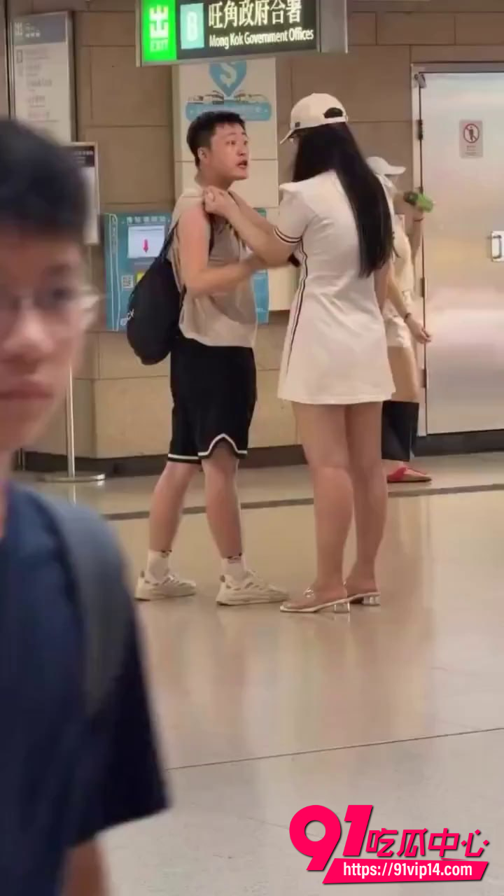 香港叫鸡不给钱 1 香港叫鸡不给钱 1