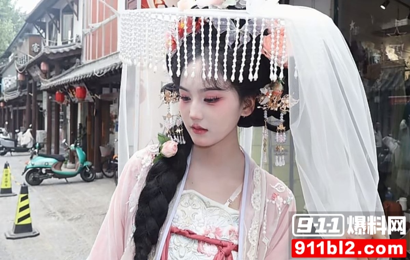 河南理工学院大四美女陈奕涵 14 河南理工学院大四美女陈奕涵 14