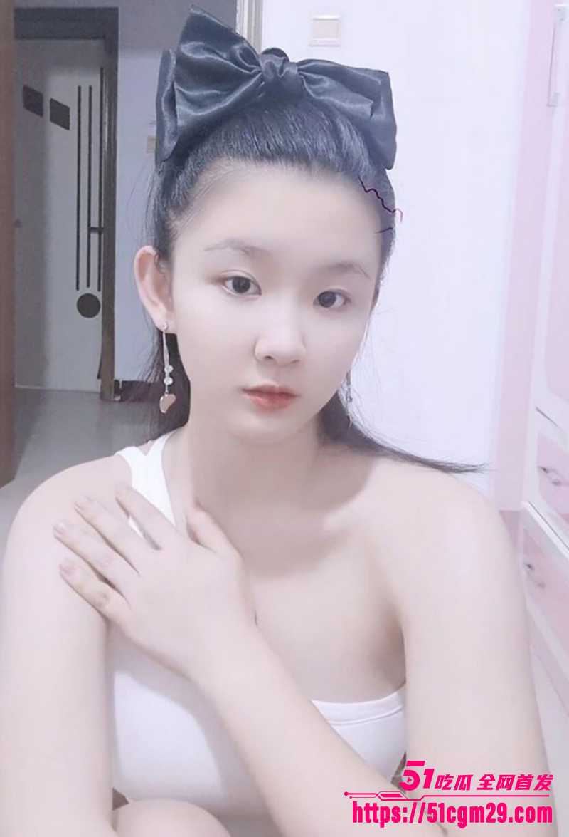 快手网红聿钰儿极品嫩妹脸穴同框裸舞阿黑颜视频流出2拷贝 快手网红聿钰儿极品嫩妹脸穴同框裸舞阿黑颜视频流出2拷贝