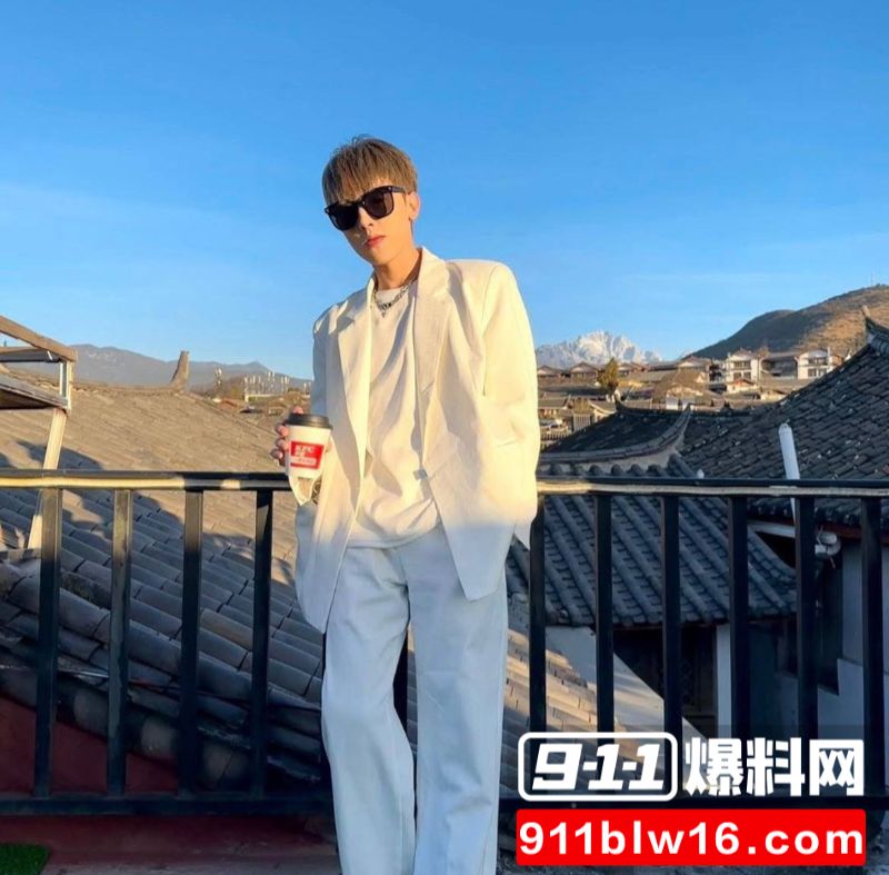 网红潮汕小人物和男主的照片14 网红潮汕小人物和男主的照片14