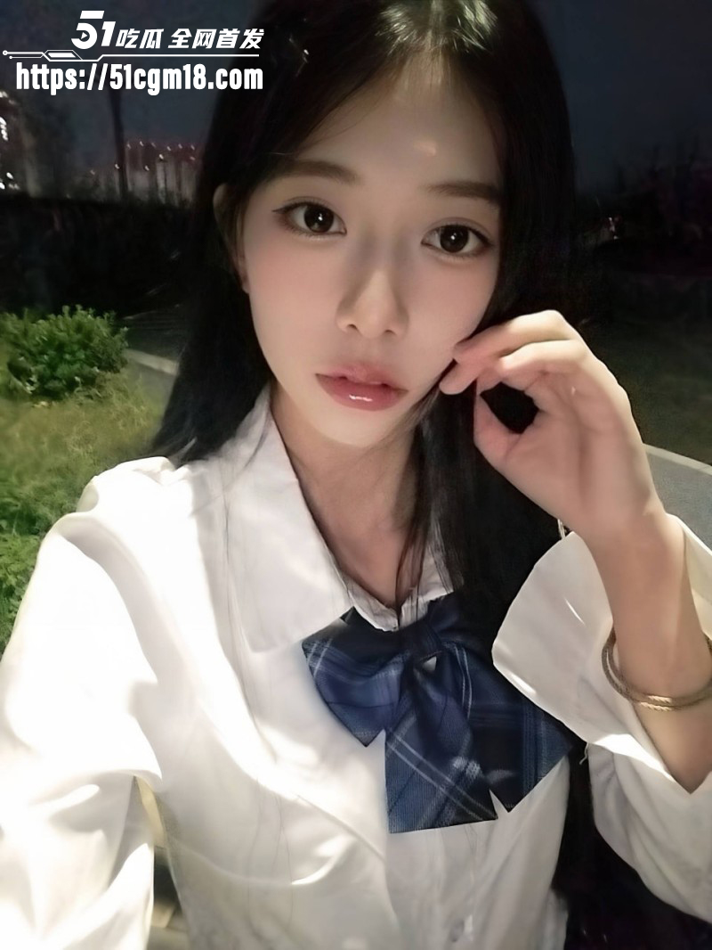 推特网黄碳水王子与starluck拍片被曝光05 推特网黄碳水王子与starluck拍片被曝光05