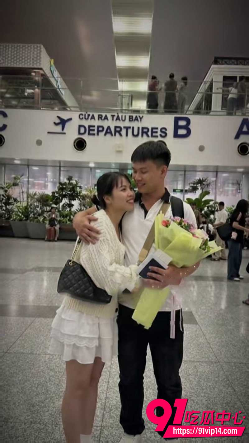 越南女生多线暧昧 3 越南女生多线暧昧 3
