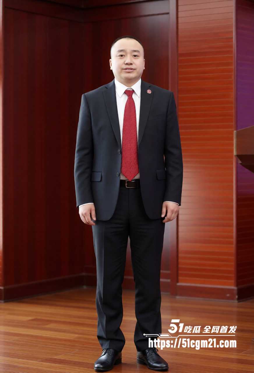 山西吕梁法院庭长吕云锁猥亵女当事人0拷贝 山西吕梁法院庭长吕云锁猥亵女当事人0拷贝