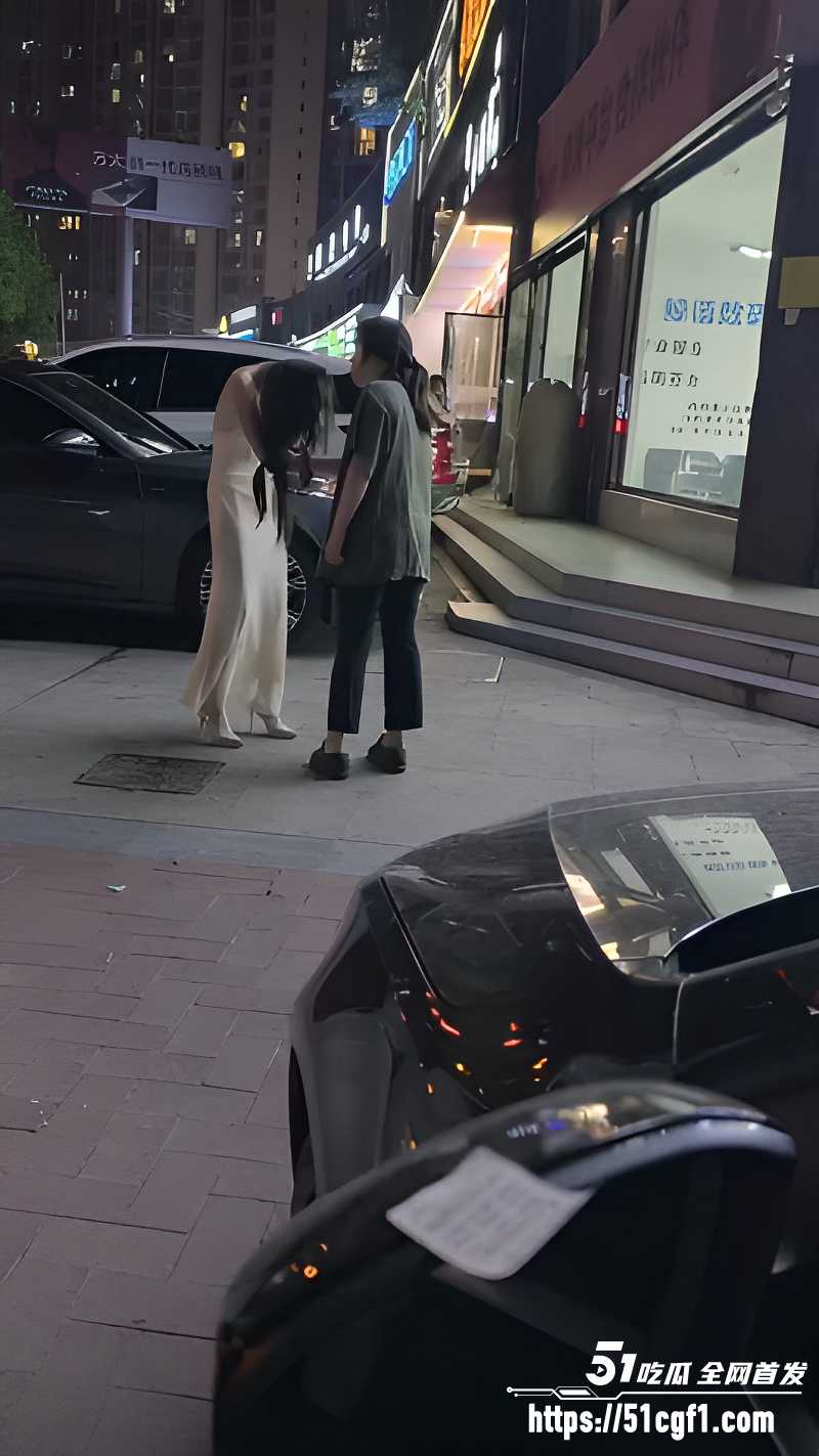 湘E0EN87车主酒店约小三被抓奸04 湘E0EN87车主酒店约小三被抓奸04