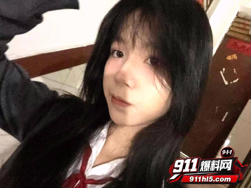 又是经典的大专妹和金主视频流出 17 又是经典的大专妹和金主视频流出 17