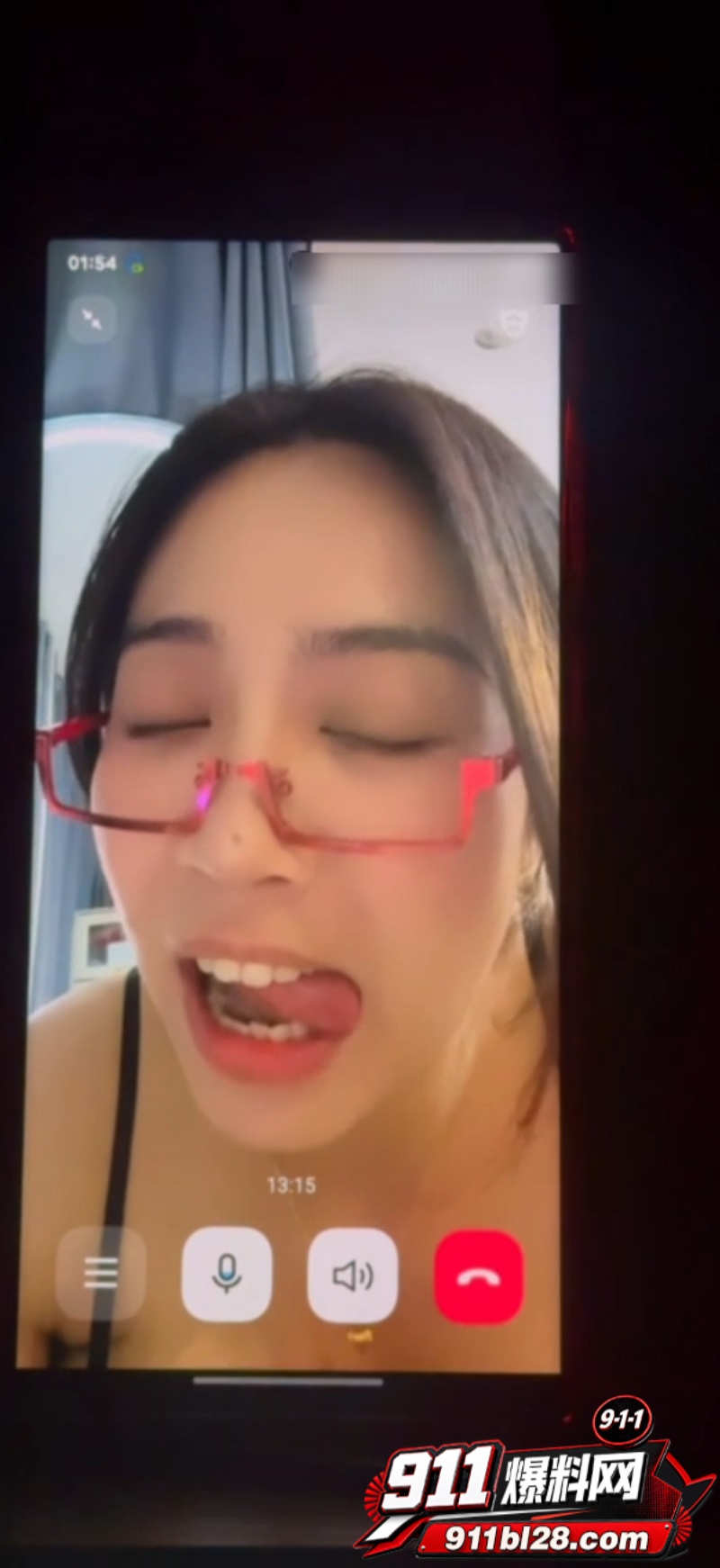 抖音32万粉巨乳姐姐雷猴 8