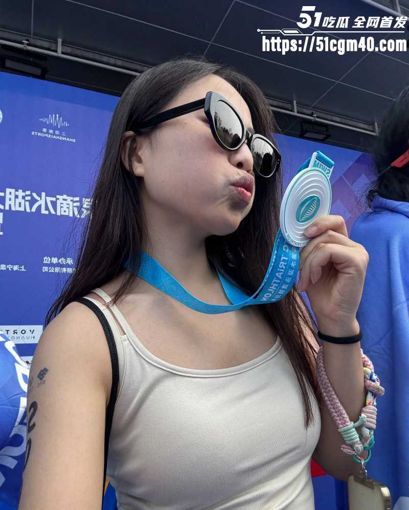 上海滴水湖泳渡赛女选手私密照泄密05 上海滴水湖泳渡赛女选手私密照泄密05