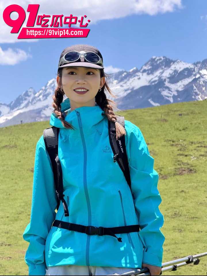 每周登山徒步实锤年轻版三大淫窟17 每周登山徒步实锤年轻版三大淫窟17