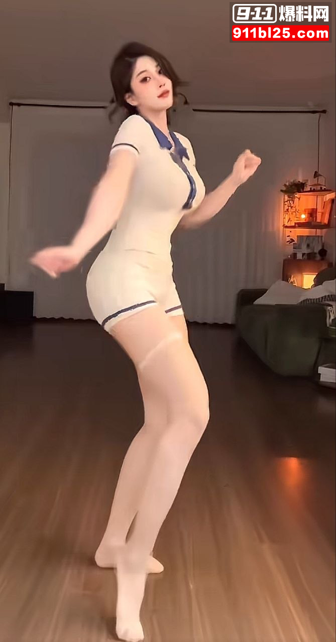 抖音网红敏儿小枕头4