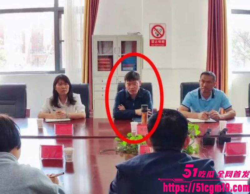 曲靖师宗副县长苏尔飞出轨女下属致孕 8 曲靖师宗副县长苏尔飞出轨女下属致孕 8