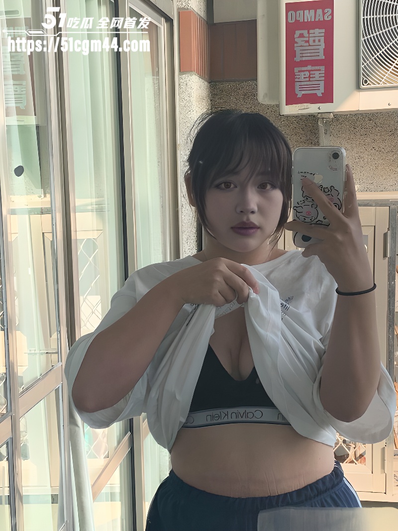 巨乳前女友黄雅婷 2 巨乳前女友黄雅婷 2