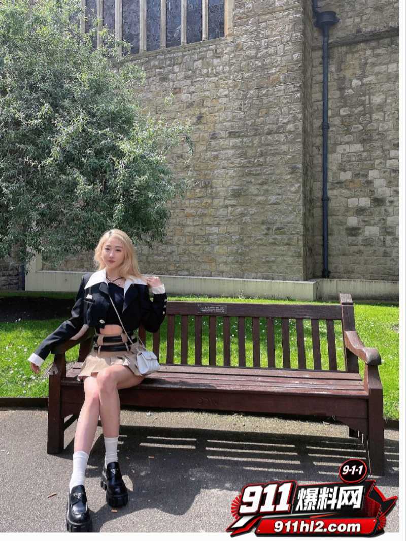 英国高颜留学生 周颜晴 2 英国高颜留学生 周颜晴 2