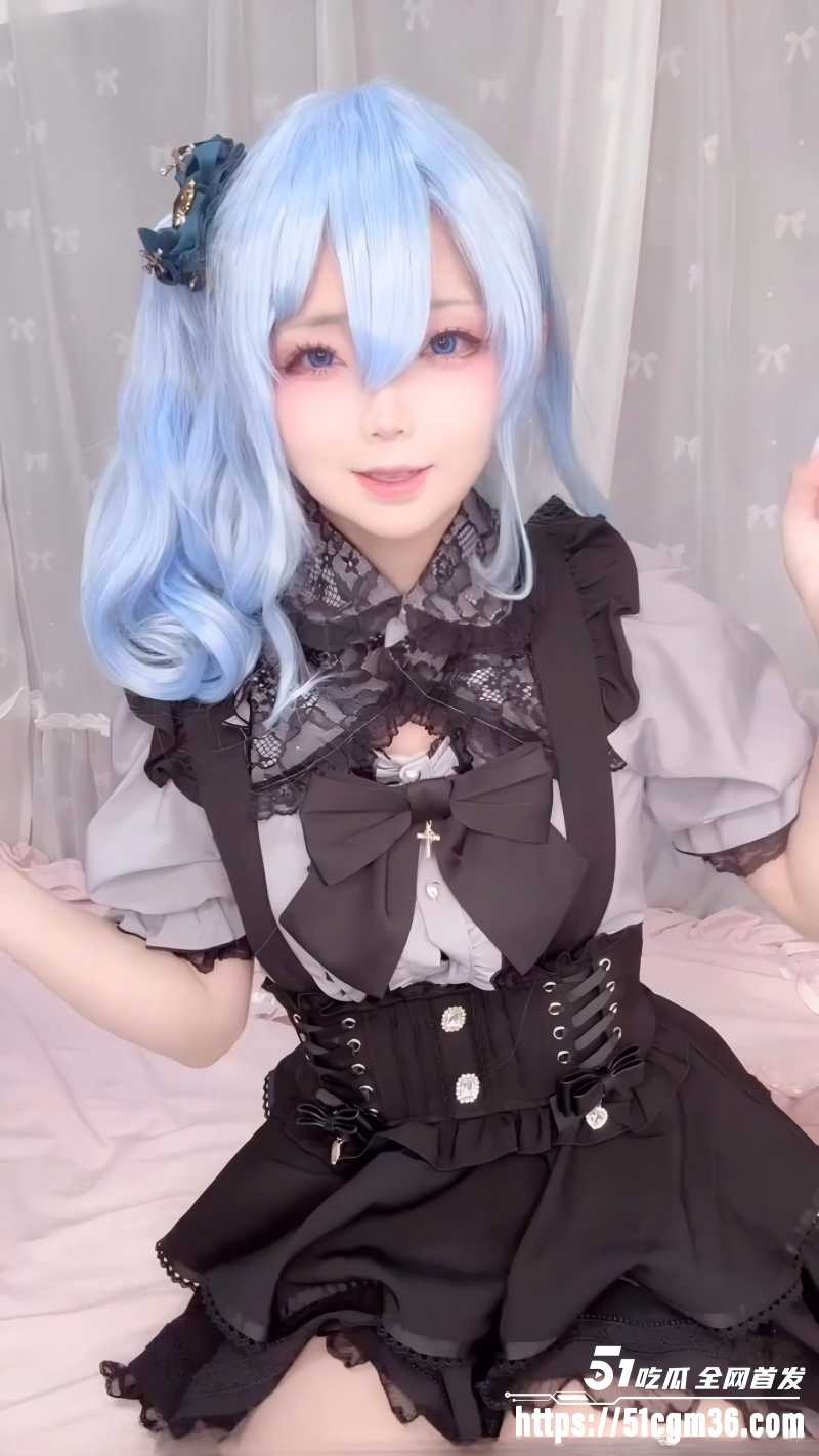 日本福利姬chuchu道具自慰猛插嫩穴1