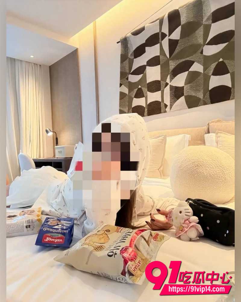 山东青岛工程学院女教师薛柏杉 16 山东青岛工程学院女教师薛柏杉 16