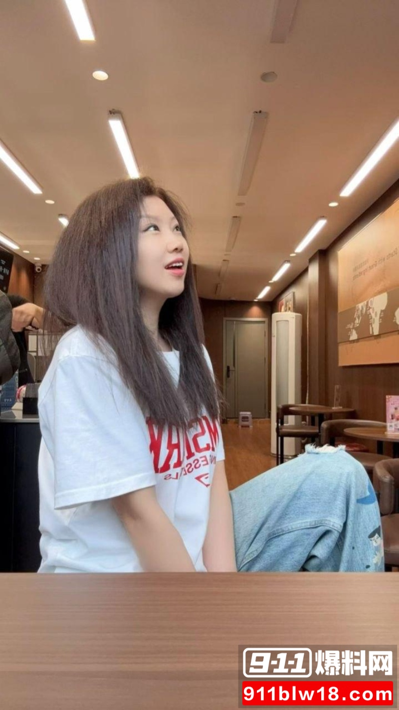 真实广州良家少妇莎莎敏 16 真实广州良家少妇莎莎敏 16