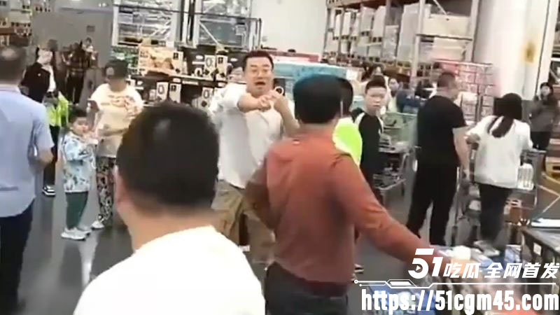 重庆山姆打包哥李萌领养小狗虐杀致死 5 重庆山姆打包哥李萌领养小狗虐杀致死 5